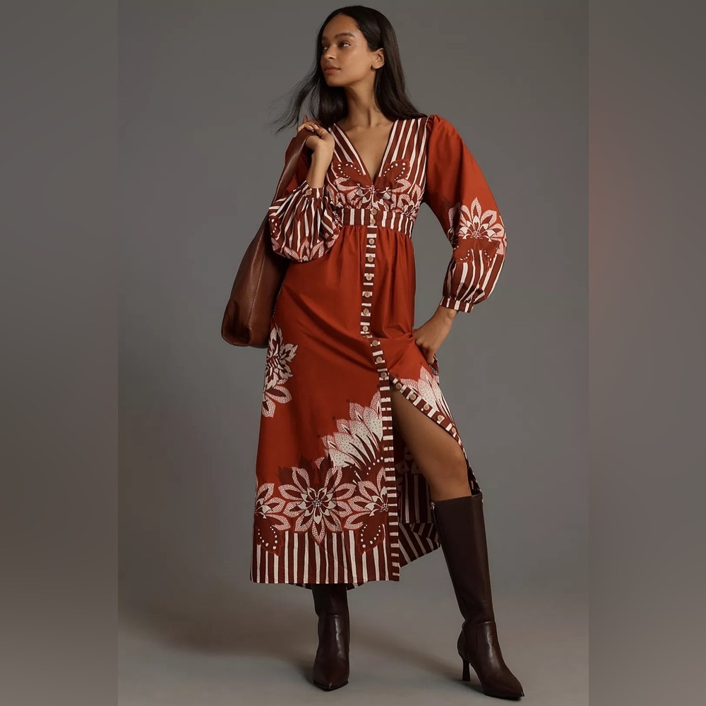 NWT Size M - Farm Rio Long-Sleeve V-Neck Floral Red Midi Dress (NWT US$ 238)